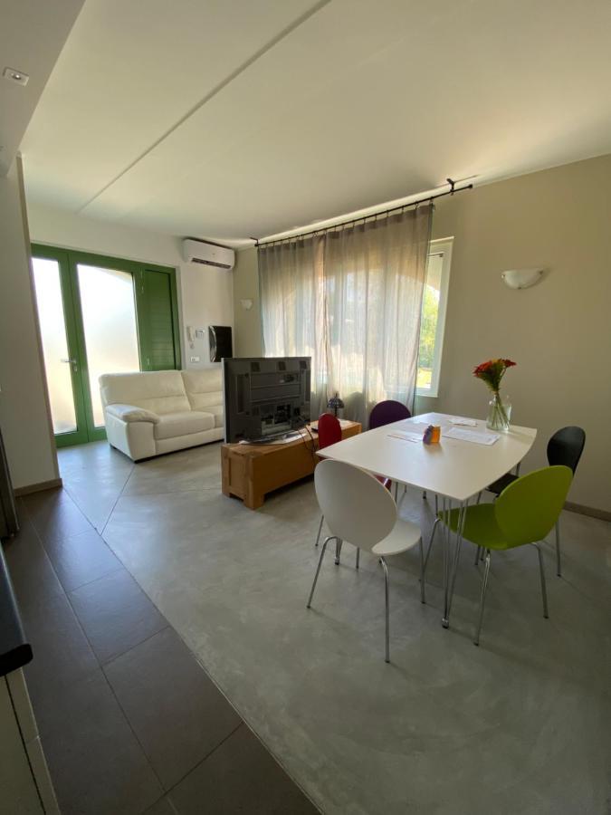 דירות סן פליס דל בנאקו Casa Sophia מראה חיצוני תמונה