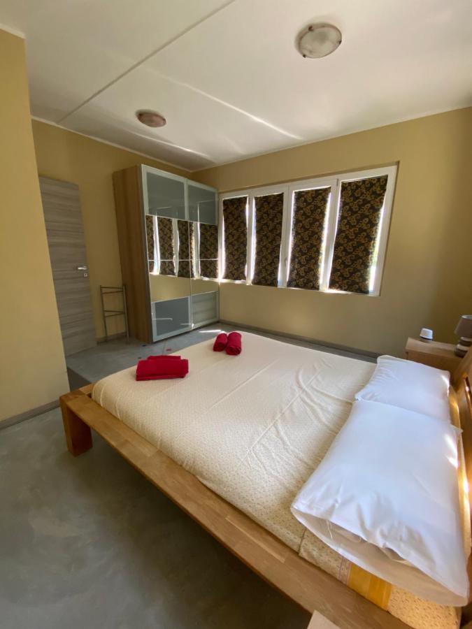 דירות סן פליס דל בנאקו Casa Sophia מראה חיצוני תמונה